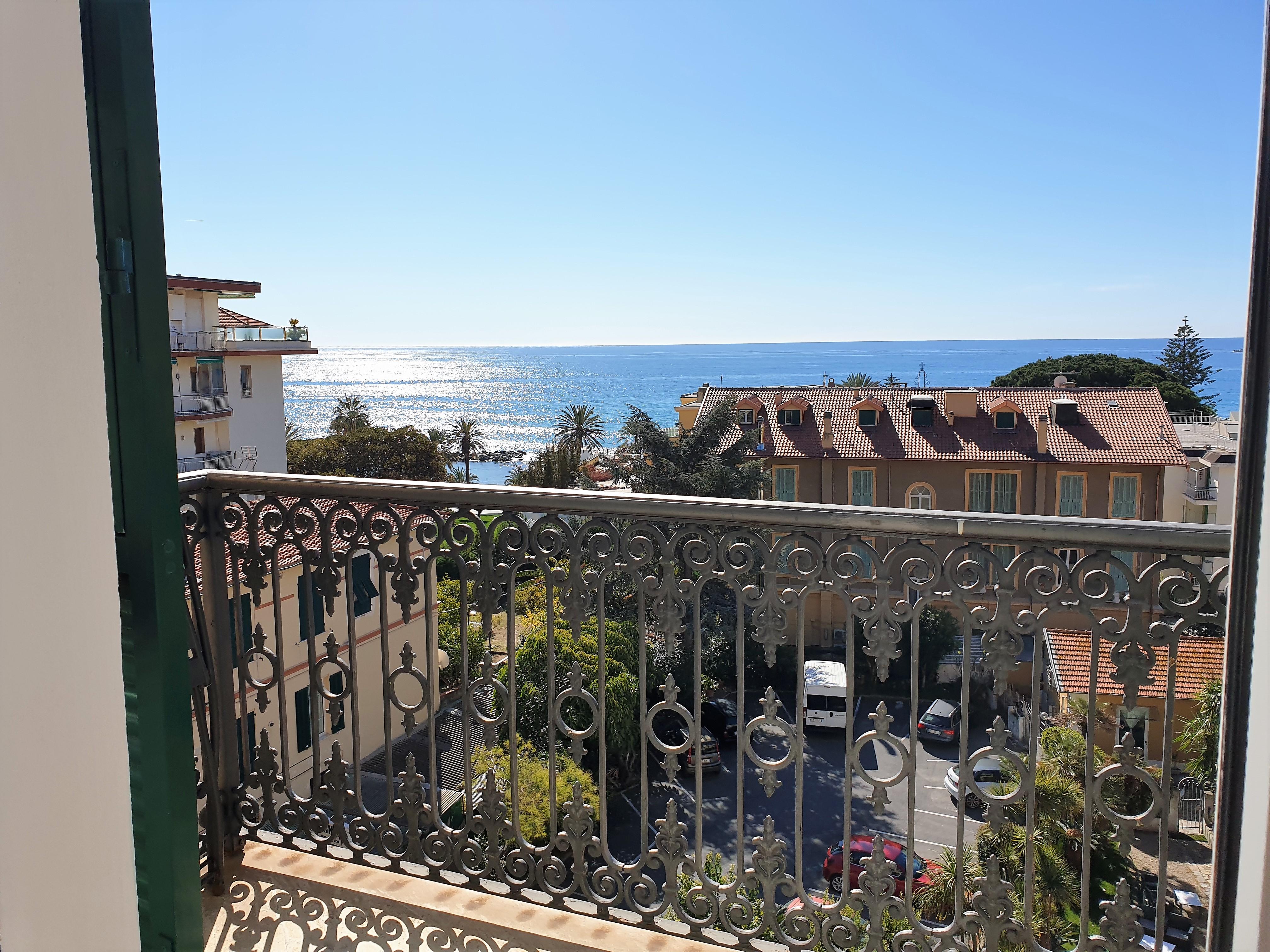 Hotel Morandi Sanremo Luaran gambar