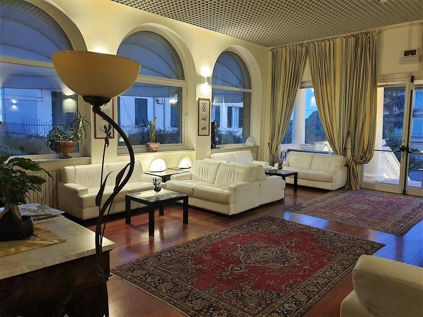 Hotel Morandi Sanremo Luaran gambar