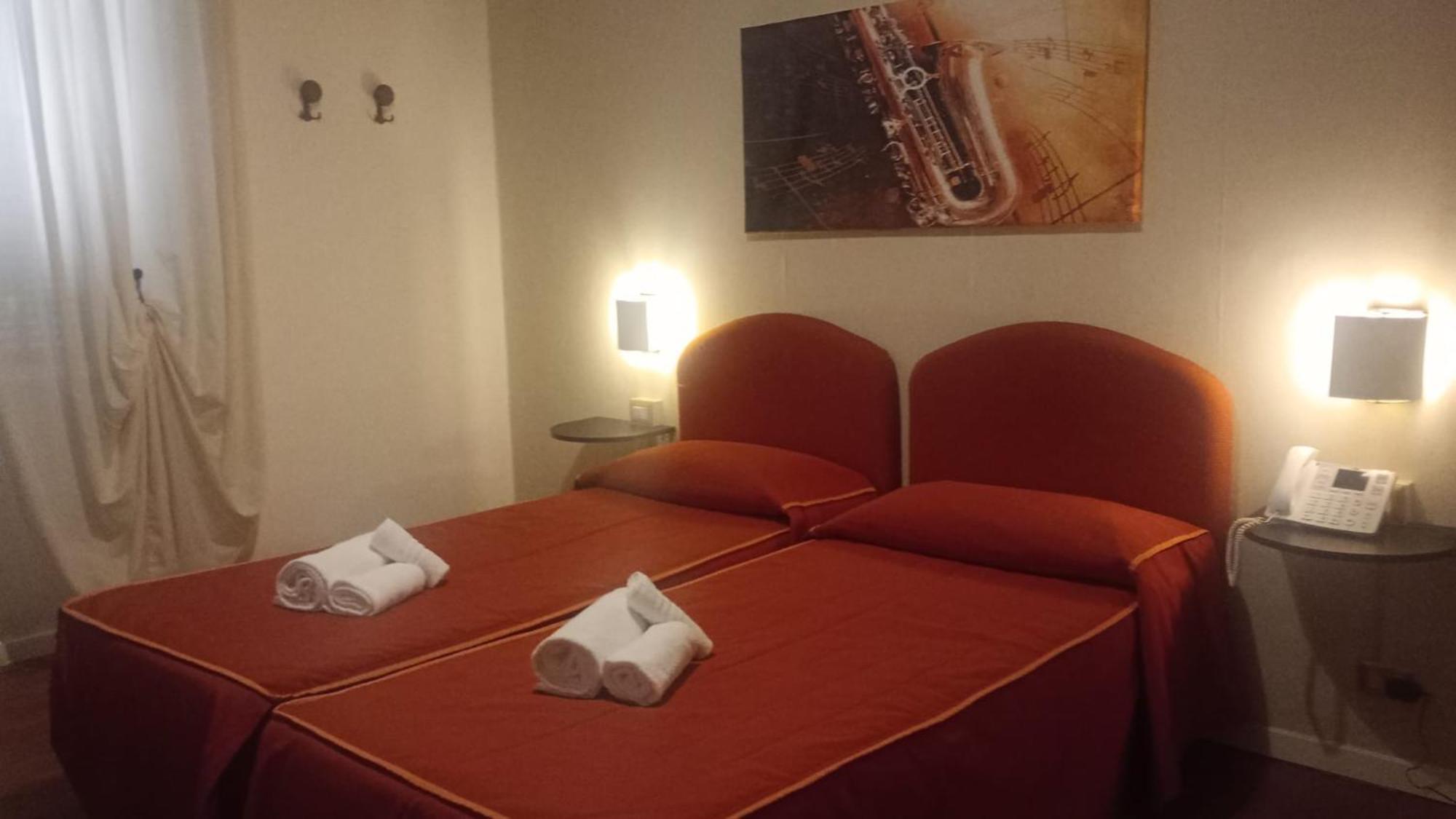 Hotel Morandi Sanremo Luaran gambar