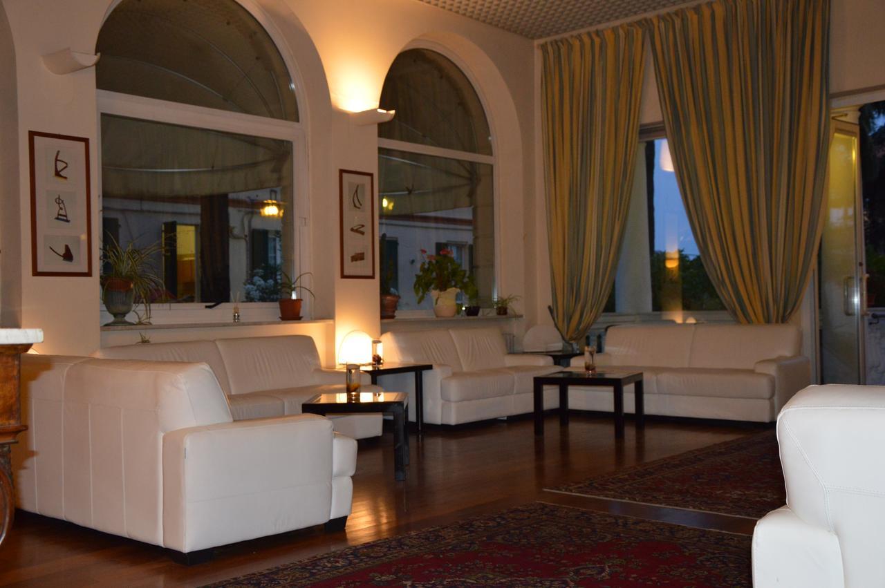 Hotel Morandi Sanremo Luaran gambar
